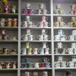 De la vaisselle autour du thé et du café